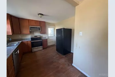 7625 Belwood Drive, Saint Louis, MO 63121 - Photo 9