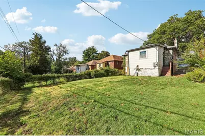 2912 Maywood Avenue, Velda Village Hills, MO 63121 - Photo 17