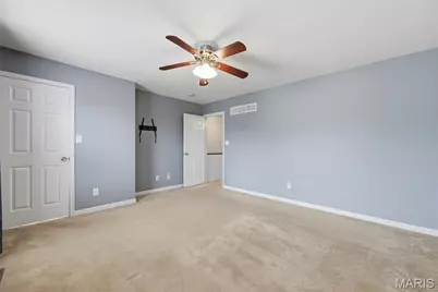 305 Willott Square Drive, Saint Peters, MO 63376 - Photo 31