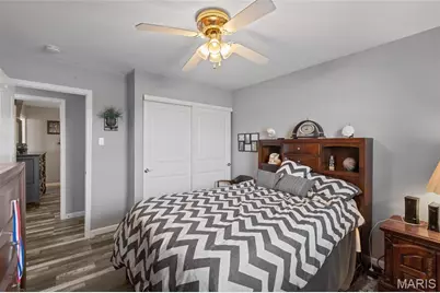 1027 Lakeshore Drive, De Soto, MO 63020 - Photo 13