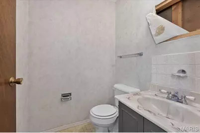 1019 Van Dyke Drive, Ballwin, MO 63011 - Photo 27