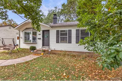 12139 Belaire Place, Maryland Heights, MO 63043 - Photo 3