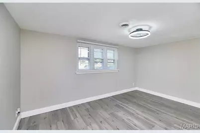 7707 Springdale Drive, Normandy, MO 63121 - Photo 77