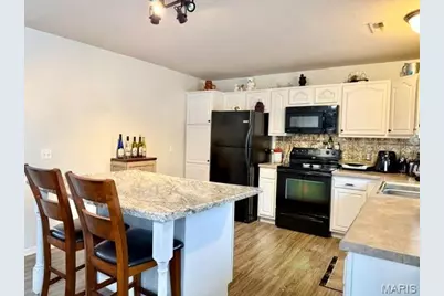 54022 Johnny Trail, Hannibal, MO 63401 - Photo 9