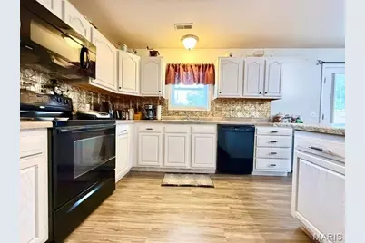 54022 Johnny Trail, Hannibal, MO 63401 - Photo 11