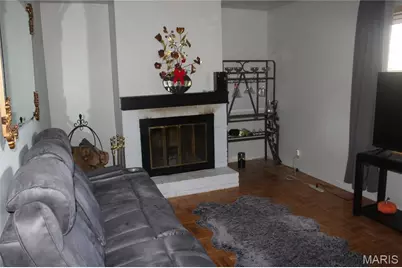 6 Cornflower Court, Florissant, MO 63033 - Photo 13