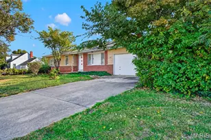 7012 N Hanley Rd, Hazelwood, MO 63042 - Photo 21