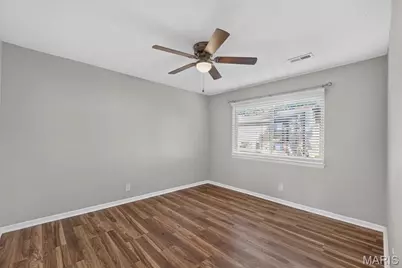 2042 Gascony Parc Drive #2042, Lake Saint Louis, MO 63367 - Photo 9