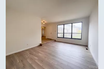 742 Foxwick Drive, Ballwin, MO 63011 - Photo 7