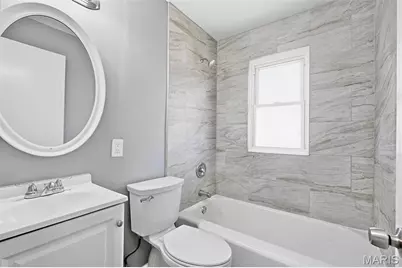 10204 Tappan Drive, Bellefontaine Neighbors, MO 63137 - Photo 17