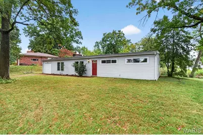 4901 Mount Royal Road, Saint Louis, MO 63128 - Photo 29