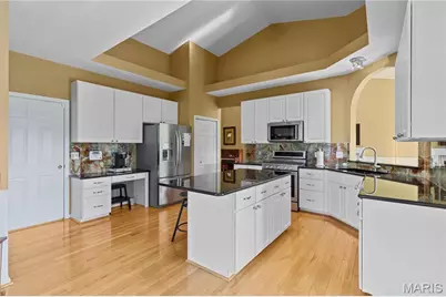 1248 Yorktown Drive, Saint Charles, MO 63303 - Photo 11