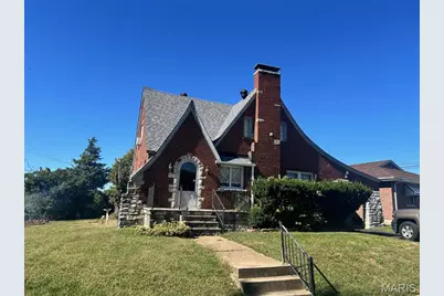 7919 Martys Drive, Saint Louis, MO 63123 - Photo 1