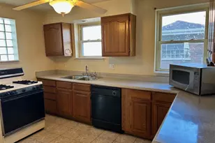 7919 Martys Dr, Saint Louis, MO 63123 - Photo 13