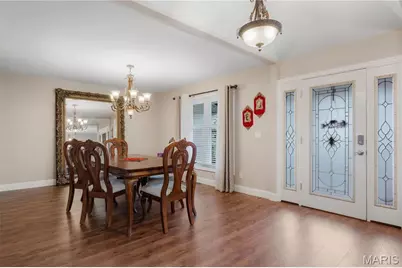 14338 Millbriar Circle, Chesterfield, MO 63017 - Photo 5