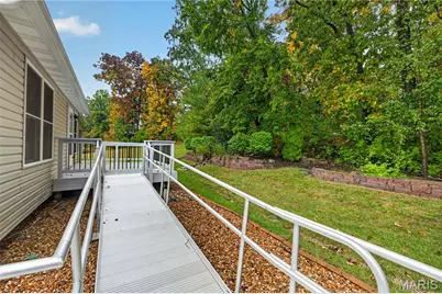 410 English Manor Drive, Wentzville, MO 63385 - Photo 39