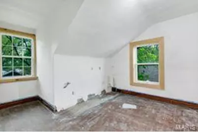 8209 Saint Charles Lane, Saint John, MO 63114 - Photo 15
