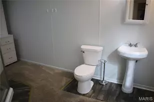 307 S Washington St, Paris, MO 65275 - Photo 9