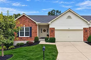 643 Kerryton Pl Cir, Ellisville, MO 63021 - Photo 1