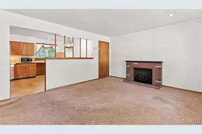 8622 North Avenue, Saint John, MO 63114 - Photo 3