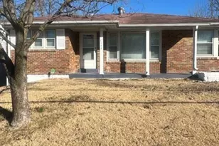 6144 Evergreen Blvd, Berkeley, MO 63134 - Photo 1