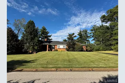 11631 Fallbrook Drive, Town and Country, MO 63131 - Photo 1