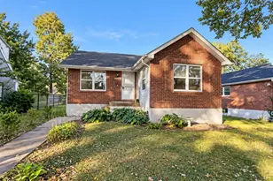 6829 Corbitt Ave, University City, MO 63130 - Photo 1