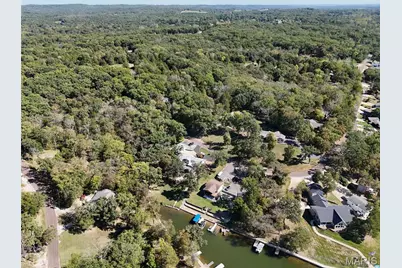 5883 N Lakeshore Drive, Hillsboro, MO 63050 - Photo 11