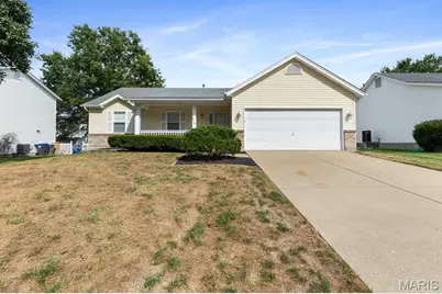578 Prentice Drive, Saint Peters, MO 63376 - Photo 1