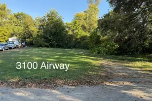 3100 Airway Ave, Breckenridge Hills, MO 63114 - Photo 1