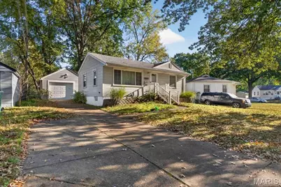 7427 Balfour Drive, Hanley Hills, MO 63133 - Photo 5