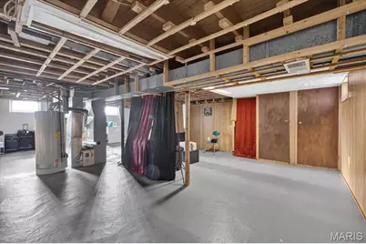 7427 Balfour Drive, Hanley Hills, MO 63133 - Photo 21
