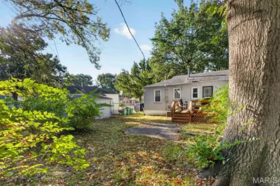 7427 Balfour Drive, Hanley Hills, MO 63133 - Photo 27