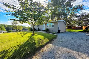 317 Red Bird Cir, Saint Clair, MO 63077 - Photo 1