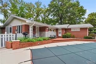 301 Graeser Road N, Creve Coeur, MO 63141 - Photo 1