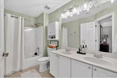 16547 Lancaster Estates Drive, Wildwood, MO 63040 - Photo 31