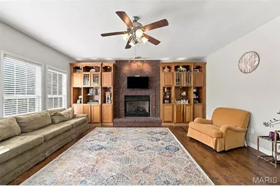 528 Grandview Farms Drive, Union, MO 63084 - Photo 9
