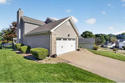 16162 Port Of Nantucket Drive, Wildwood, MO 63040 - Photo 3