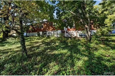 134 Tanzberger Drive, Oakville, MO 63129 - Photo 37