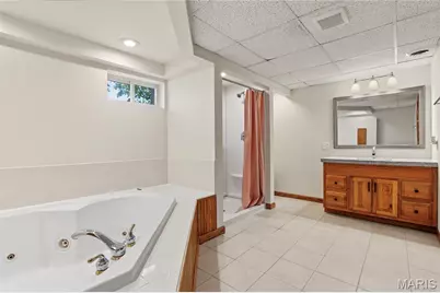 5326 Kings Park Drive, Saint Louis, MO 63129 - Photo 35