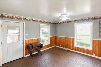 385 Woods Farm Road, Sullivan, MO 63080 - Photo 11