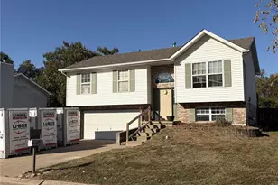 1005 Parc Central Dr, Festus, MO 63028 - Photo 1
