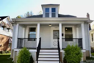608 W 2nd St, Washington, MO 63090 - Photo 1