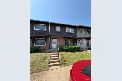 8809 Santa Bella Drive Drive, Hazelwood, MO 63042 - Photo 1