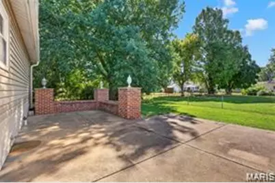 15556 97th Avenue, Florissant, MO 63034 - Photo 7