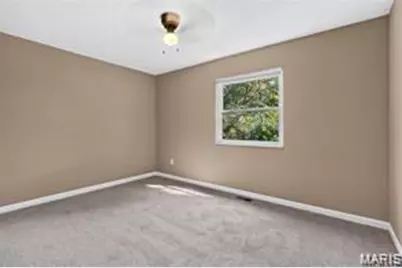 15556 97th Avenue, Florissant, MO 63034 - Photo 31