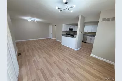 17081 Sandalwood Creek Drive, Wildwood, MO 63038 - Photo 7