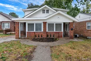 9022 Midland Blvd, Overland, MO 63114 - Photo 1