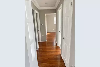 631 Holiday Avenue, Hazelwood, MO 63042 - Photo 7