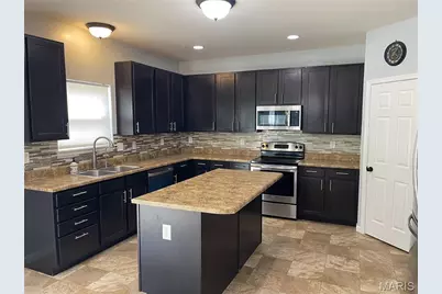 948 Meramec Grove Drive, Ballwin, MO 63021 - Photo 7